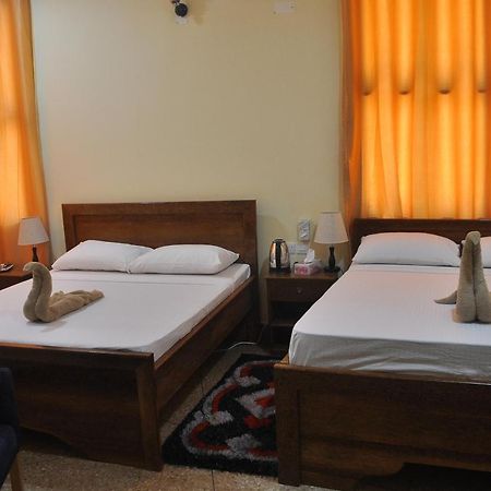 Plumeria Motel - Stone Town Zanzibar ภายนอก รูปภาพ