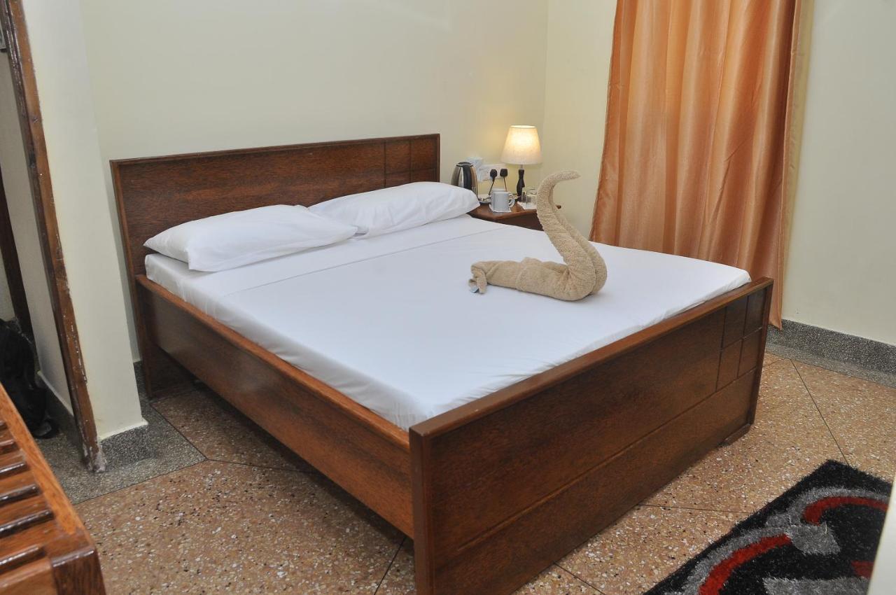 Plumeria Motel - Stone Town Zanzibar ภายนอก รูปภาพ